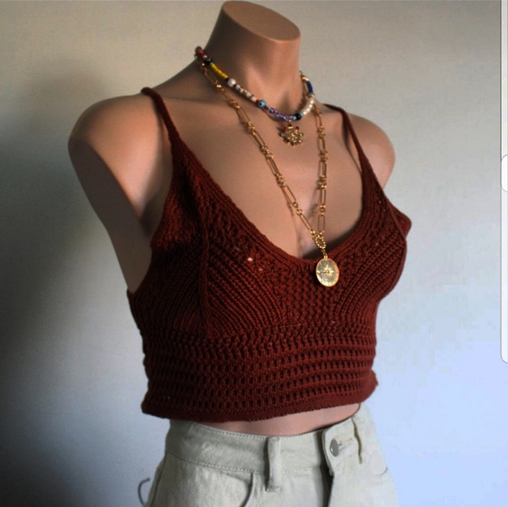 🌞🐚Summer Tings Collection// Chocolate brown Crochet crop top - Picture 2 of 6
